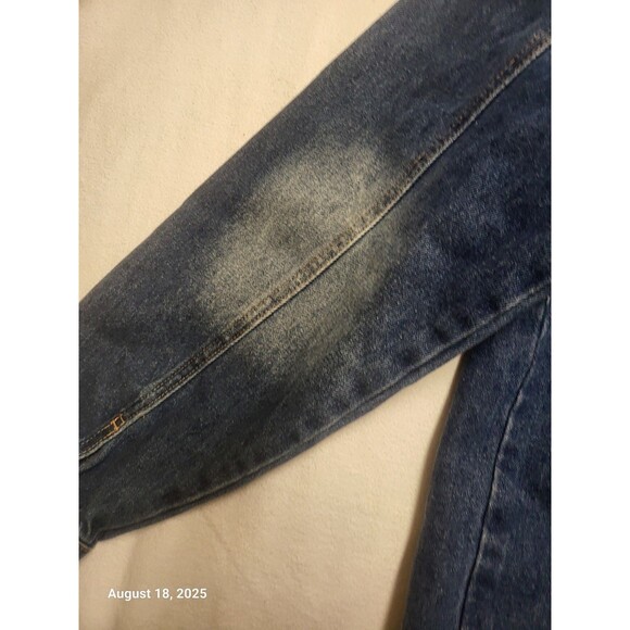 KanCan Denim Distressed Women's Jean Jacket EUC OX - Picture 10 of 10